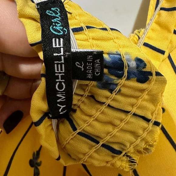 My Michelle Girls Floral Romper Large - Picture 6 of 6